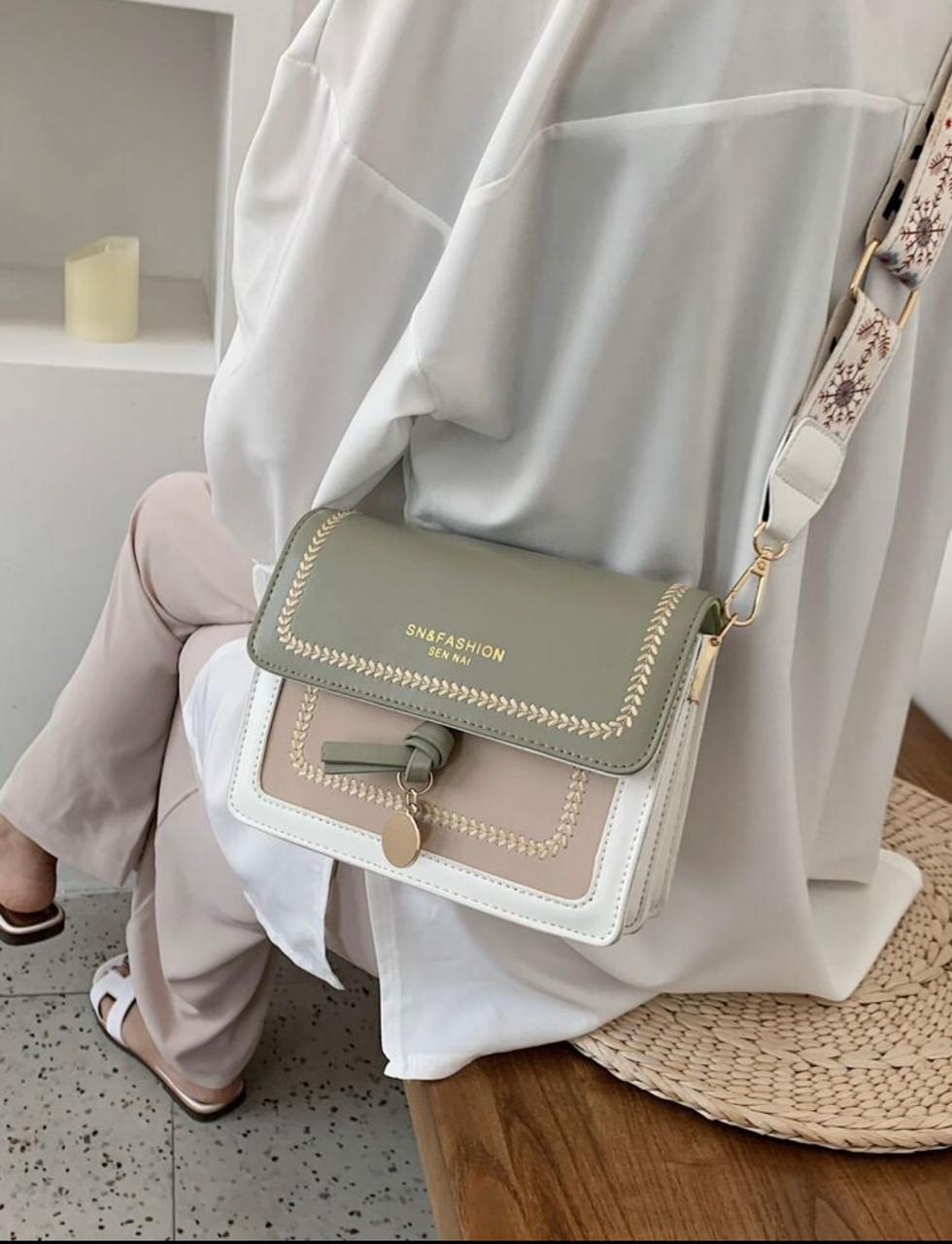 Fashionable Bag For Women