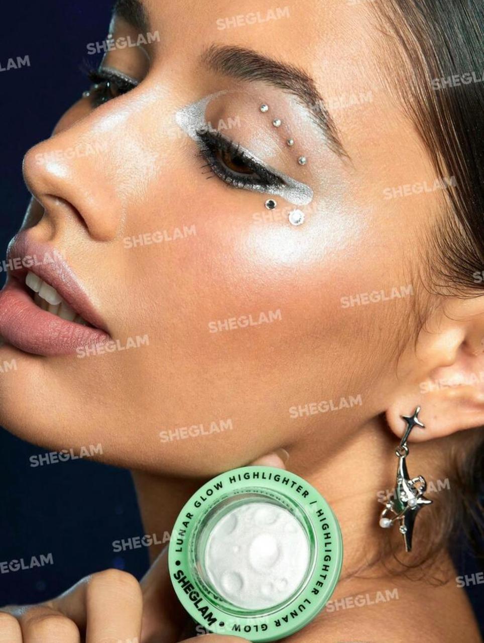 SHEGLAM Iluminador Lunar Glow