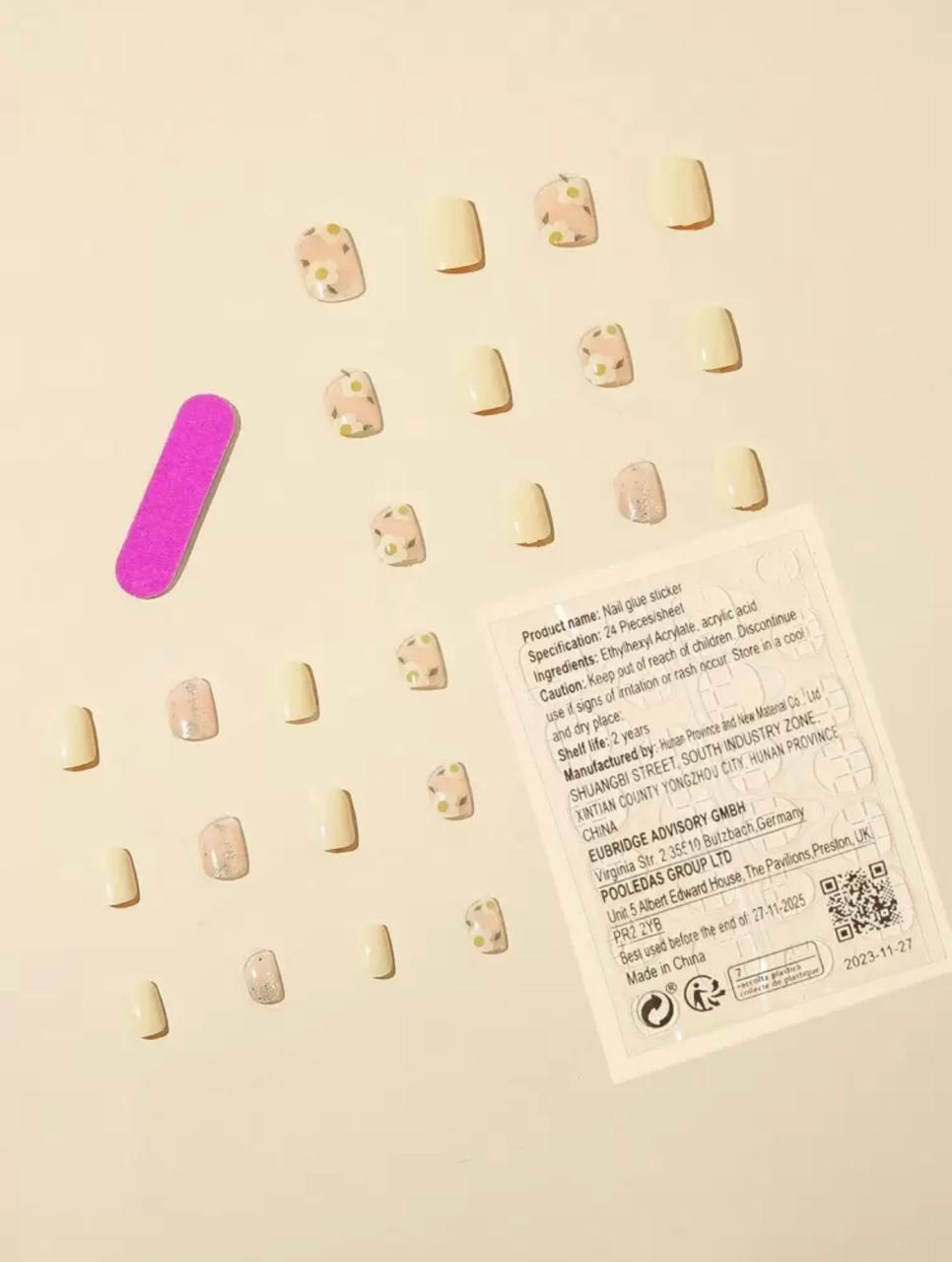 Elevate Your Style With 24pcs Medium Square Yellow